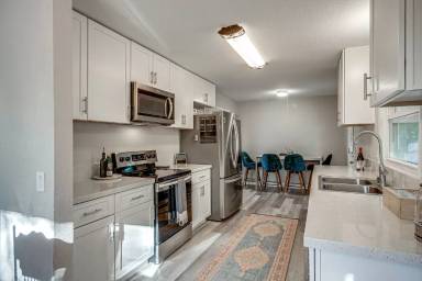 Main picture of 2601 Baugh Ln