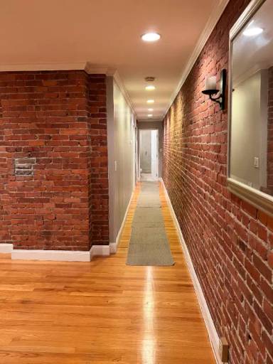 Main picture of 95 Gainsborough St