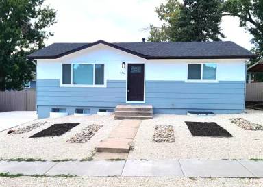 Main picture of 2326 Carmel Dr