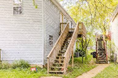Main picture of 1430 W 14th St