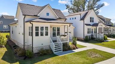 Main picture of 118 Cottage Way