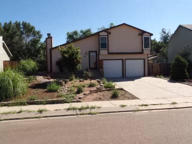 Main picture of 1031 Rancher Dr