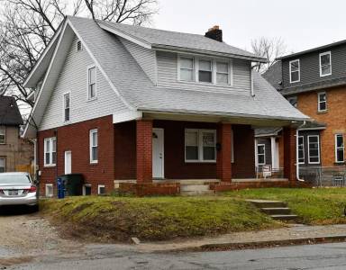 Main picture of 2433 Neil Ave