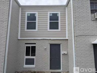 Main picture of 210 Helen St