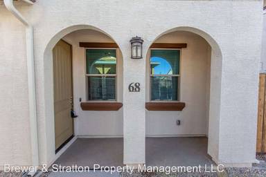Main picture of Paseo Vista Village