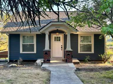 Main picture of 8203 Willow Grove Rd