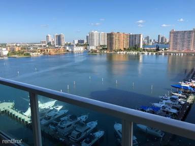 Main picture of Intracoastal Yacht Club
