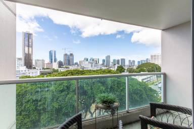 Main picture of 1450 Young St Condos