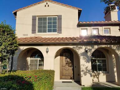 Main picture of 443 W Duarte Rd