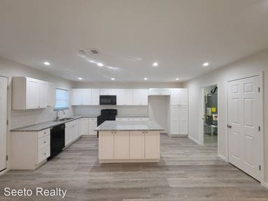 Main picture of 2635 Blyth Dr