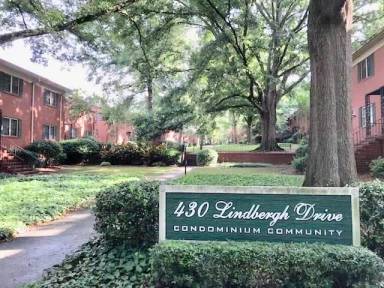 Main picture of 430 Lindbergh Dr NE