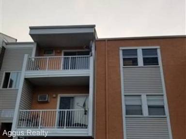 Main picture of 501 Golden Cir