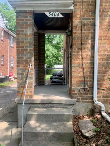 Main picture of 5404 Reading Rd