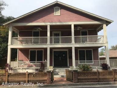 Main picture of 726 NW 4th St
