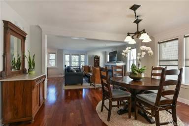 Main picture of 4322B Francis Ave N