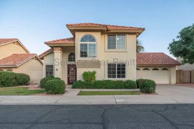 Main picture of 3801 E Orchid Ln