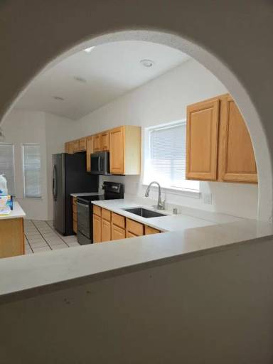 Main picture of 8415 Calle Soquelle NE