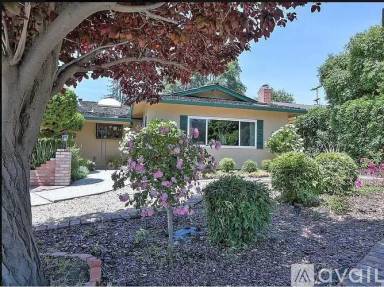 Main picture of 14915 E Hills Dr