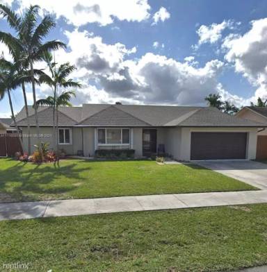 Main picture of 12860 SW 147th Terrace Rd