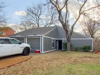 Main picture of 1606 Lemon Tree Ln