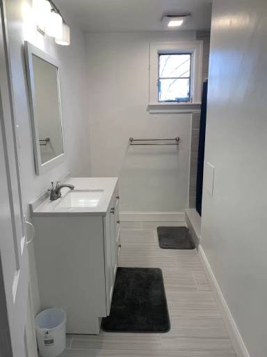 Main picture of 219 High Street - 1 - 3rd flr apt