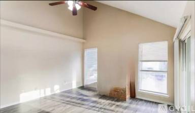 Main picture of 6329 North Park Dr