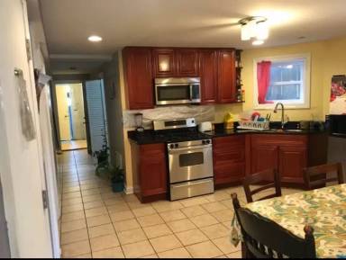 Main picture of 4206 W Crystal St
