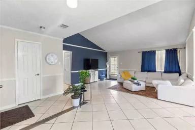 Main picture of 15602 Rock House Rd