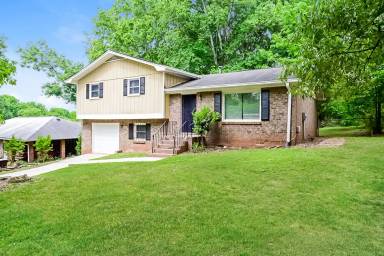 Main picture of 3074 Menlo Park Dr