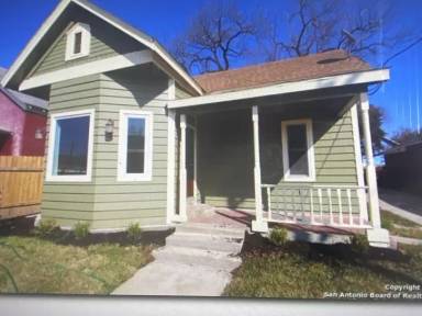 Main picture of 104 Cactus St