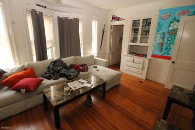 Main picture of 548 Washington St