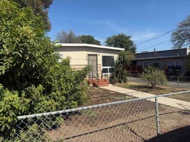 Main picture of 1429 Sweetwater Ln