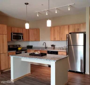 Main picture of 5680 W 36th St