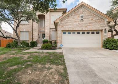 Main picture of 915 Classen Pass