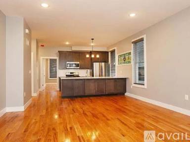 Main picture of 93 Booraem Ave