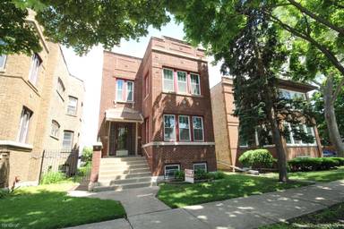 Main picture of 4037 N Long Ave