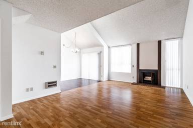 Main picture of 2655 30th St
