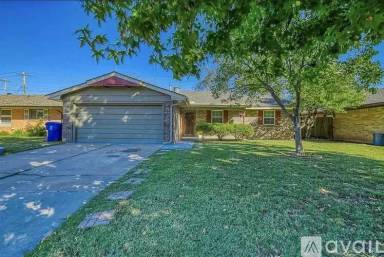 Main picture of 2119 Dakota St
