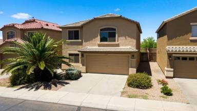 Main picture of 41628 W Hillman Dr