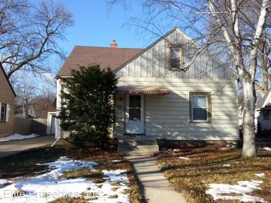 Main picture of 5867 N 40th St