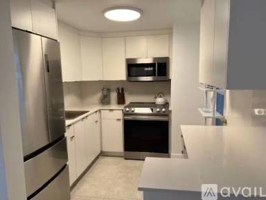 Main picture of 2545 S Bayshore Dr