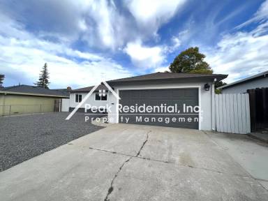 Main picture of 1725 Wakefield Way