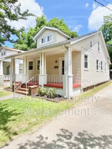Main picture of 2622 Ballentine Blvd