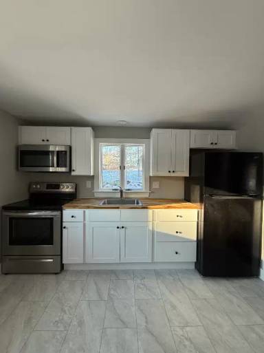 Main picture of 131 Durham Rd
