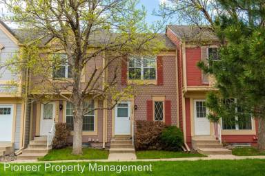 Main picture of 10438 W Dartmouth Ave
