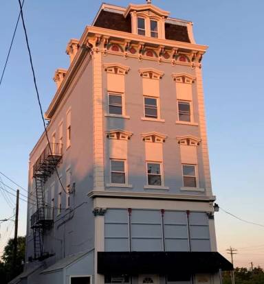 Main picture of 514 York St
