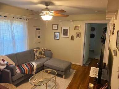 Main picture of 436 W 23rd St