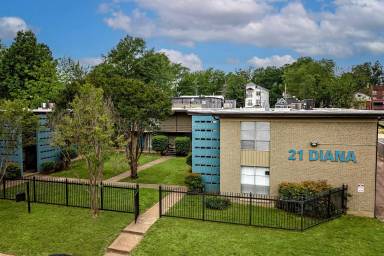Main picture of 21 Diana St