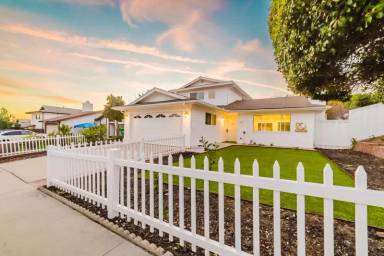 Main picture of 3163 Camarillo Ave