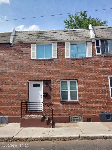 Main picture of 2913 Edgley St